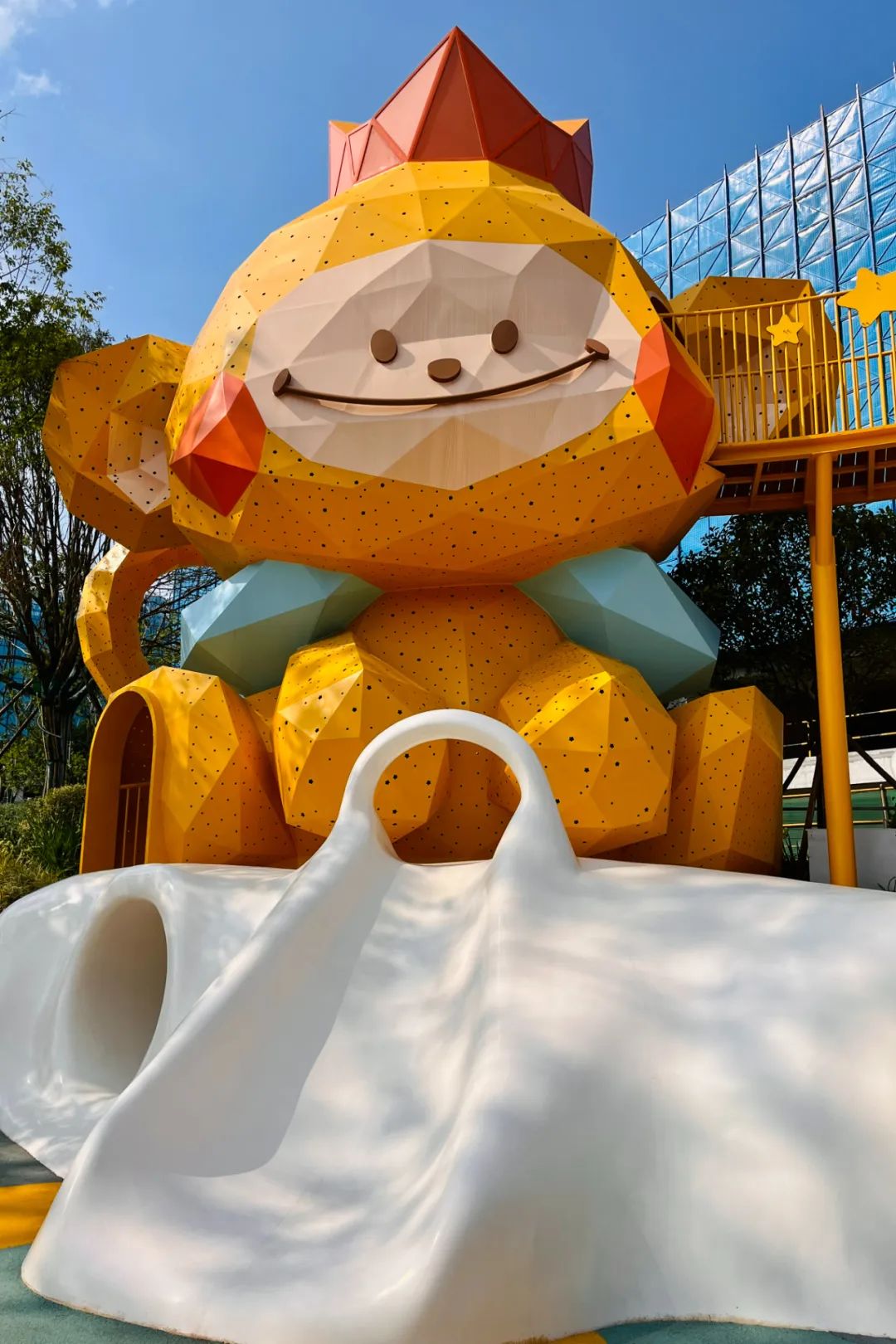 DƬ